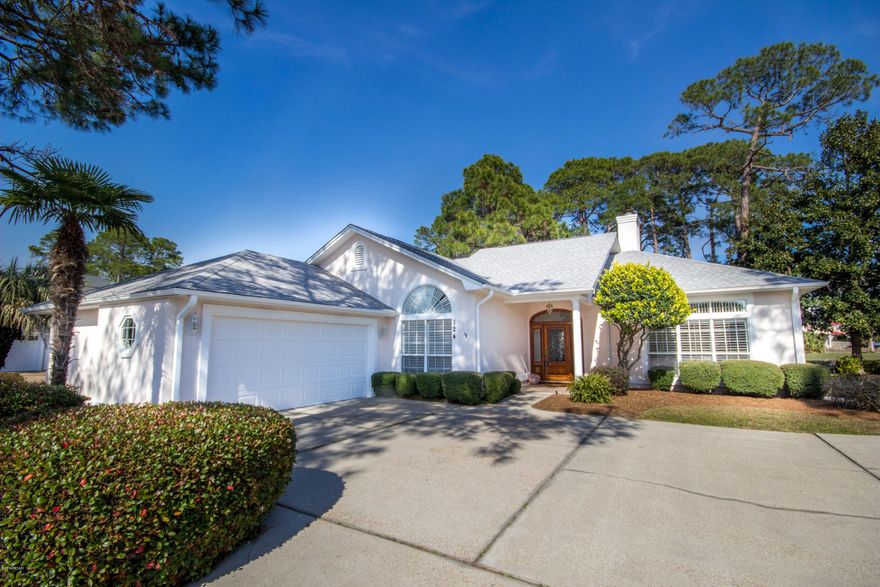 Beautiful 3 BR 2 B home overlooking the golf course and a peaceful pond. In the heart of Bay Point one of north Florida's finest gated - golf course - waterfront communities. Minutes to St. Andrew State Park and the pristine white beaches and emerald green waters of the Gulf Coast.  New bicycle path just completed from Bay Point to Thomas Drive where great restaurants and shopping are plentiful.