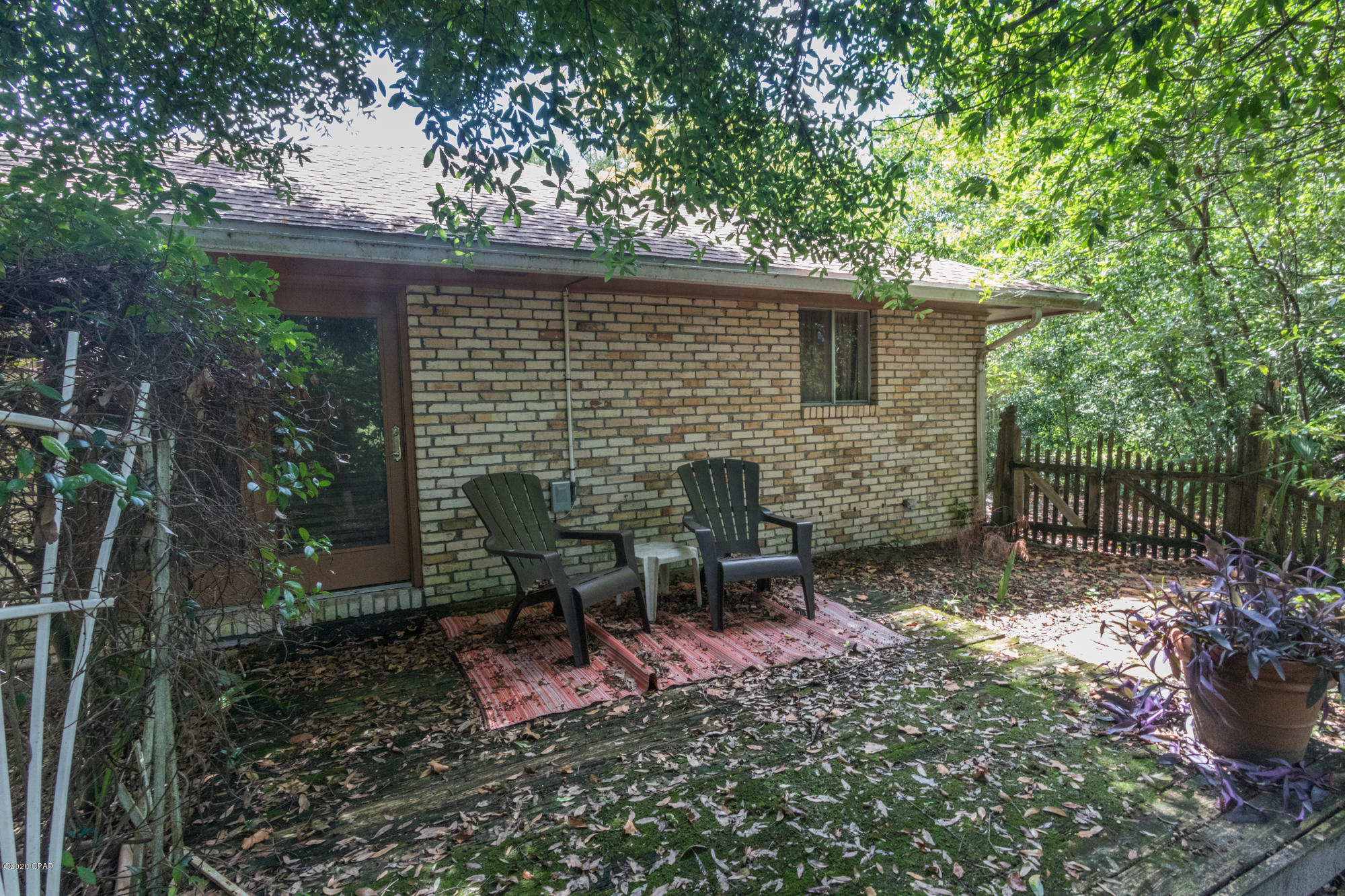 Lakeside - Residential