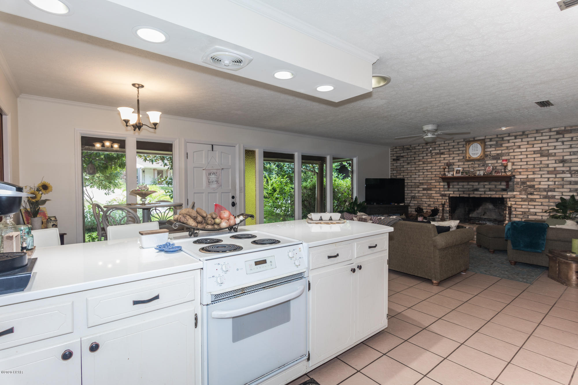 Lakeside - Residential