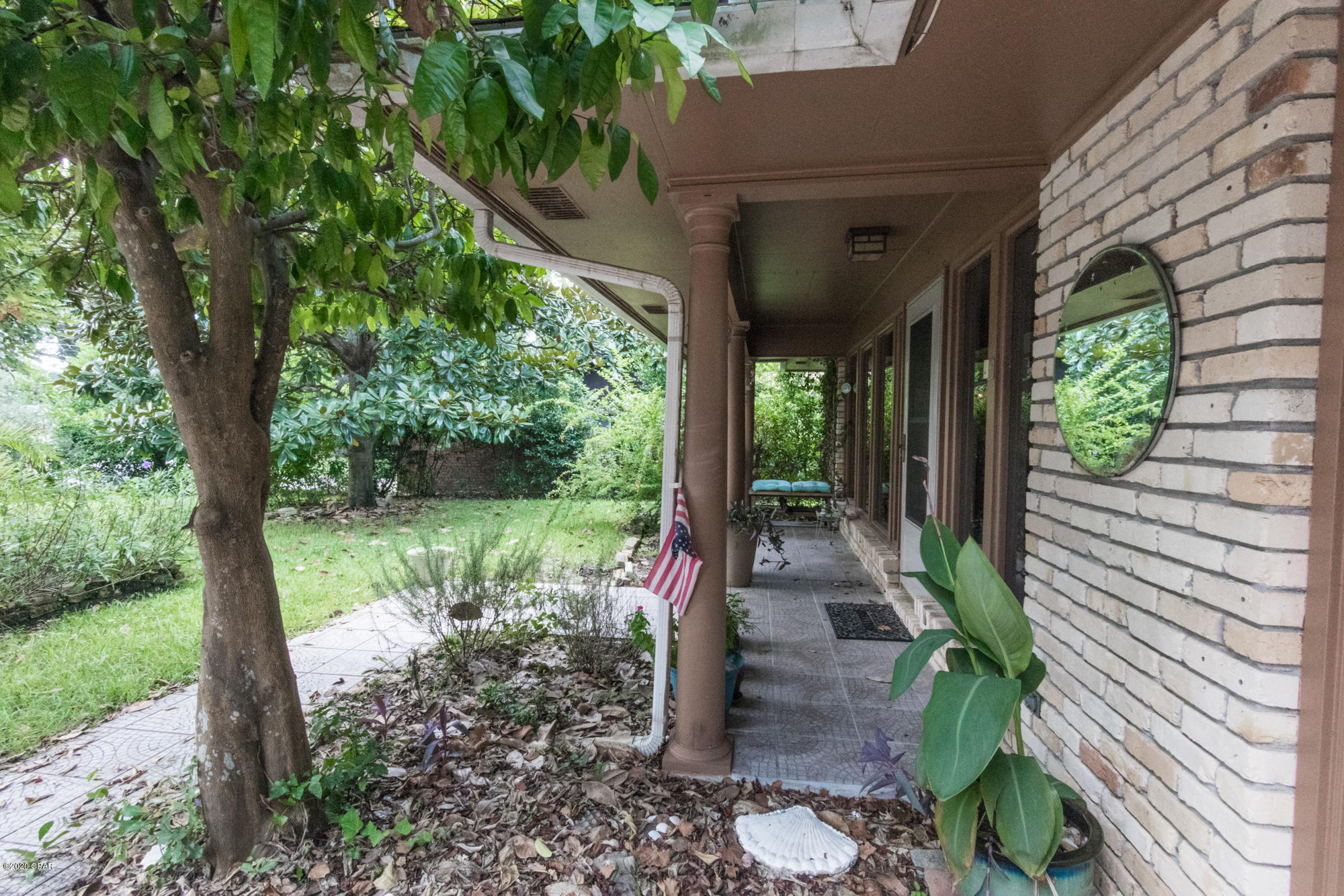 Lakeside - Residential