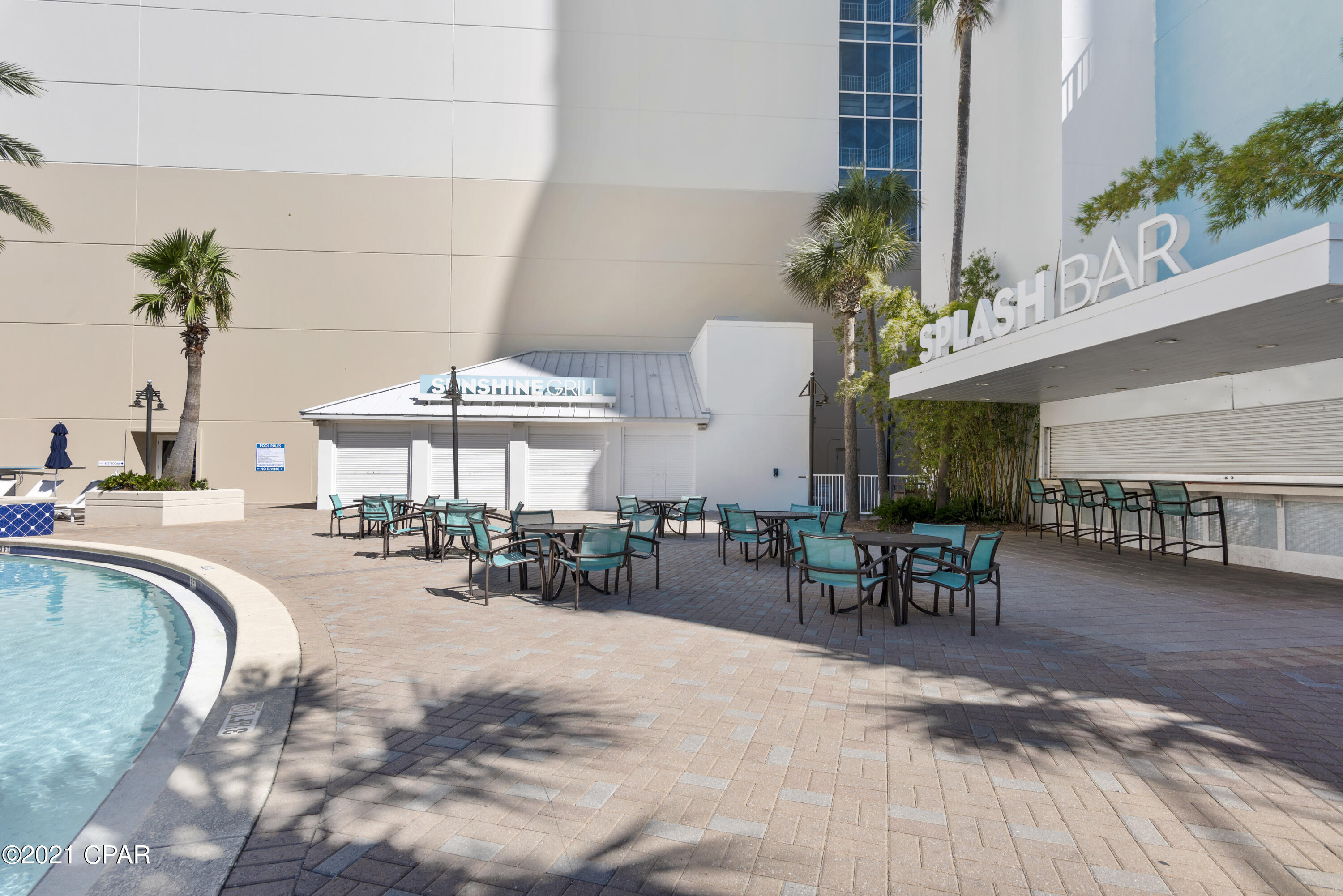 Laketown Wharf - Commercial Sale