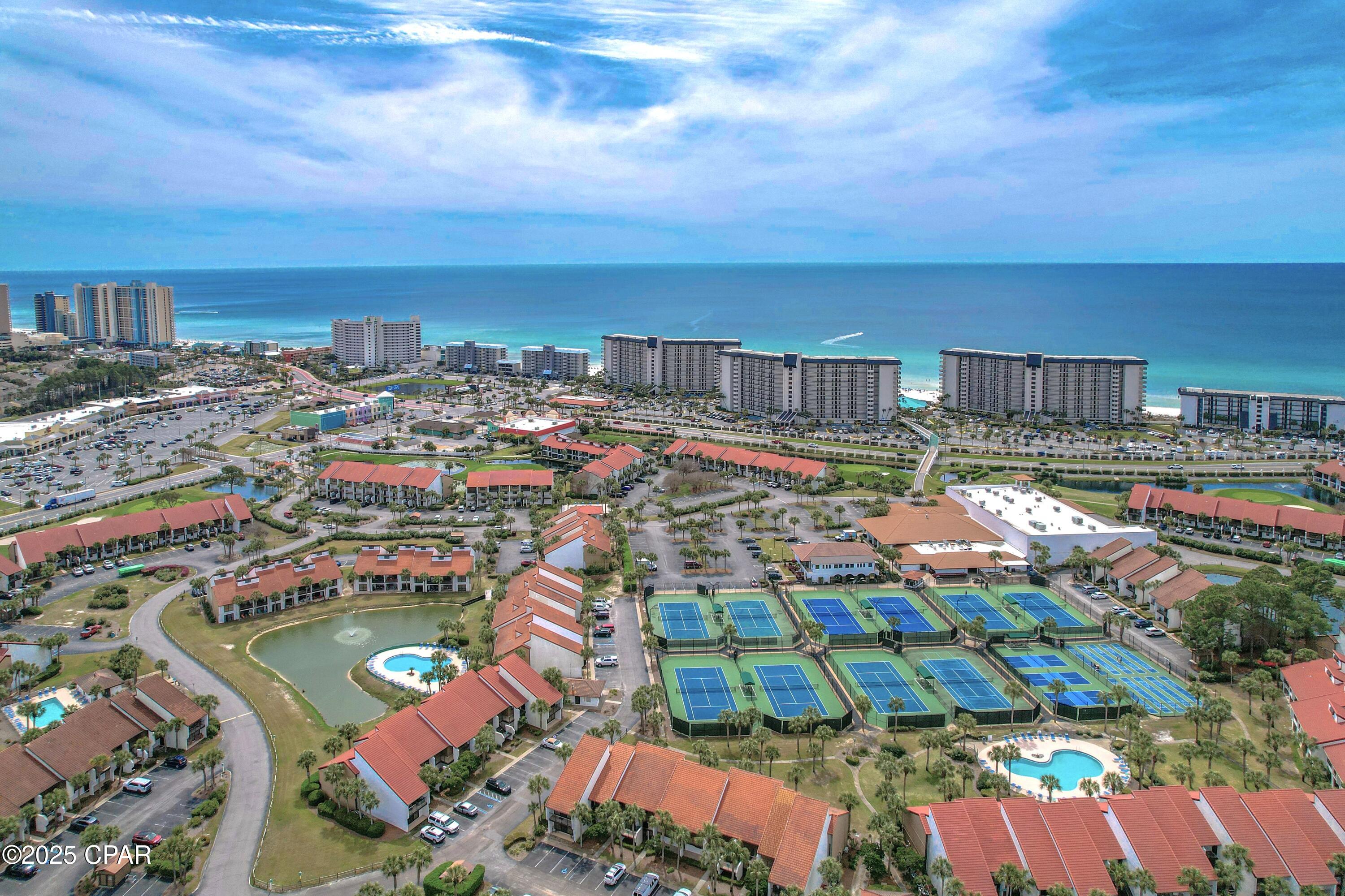 Edgewater Golf Villas V-C - Residential