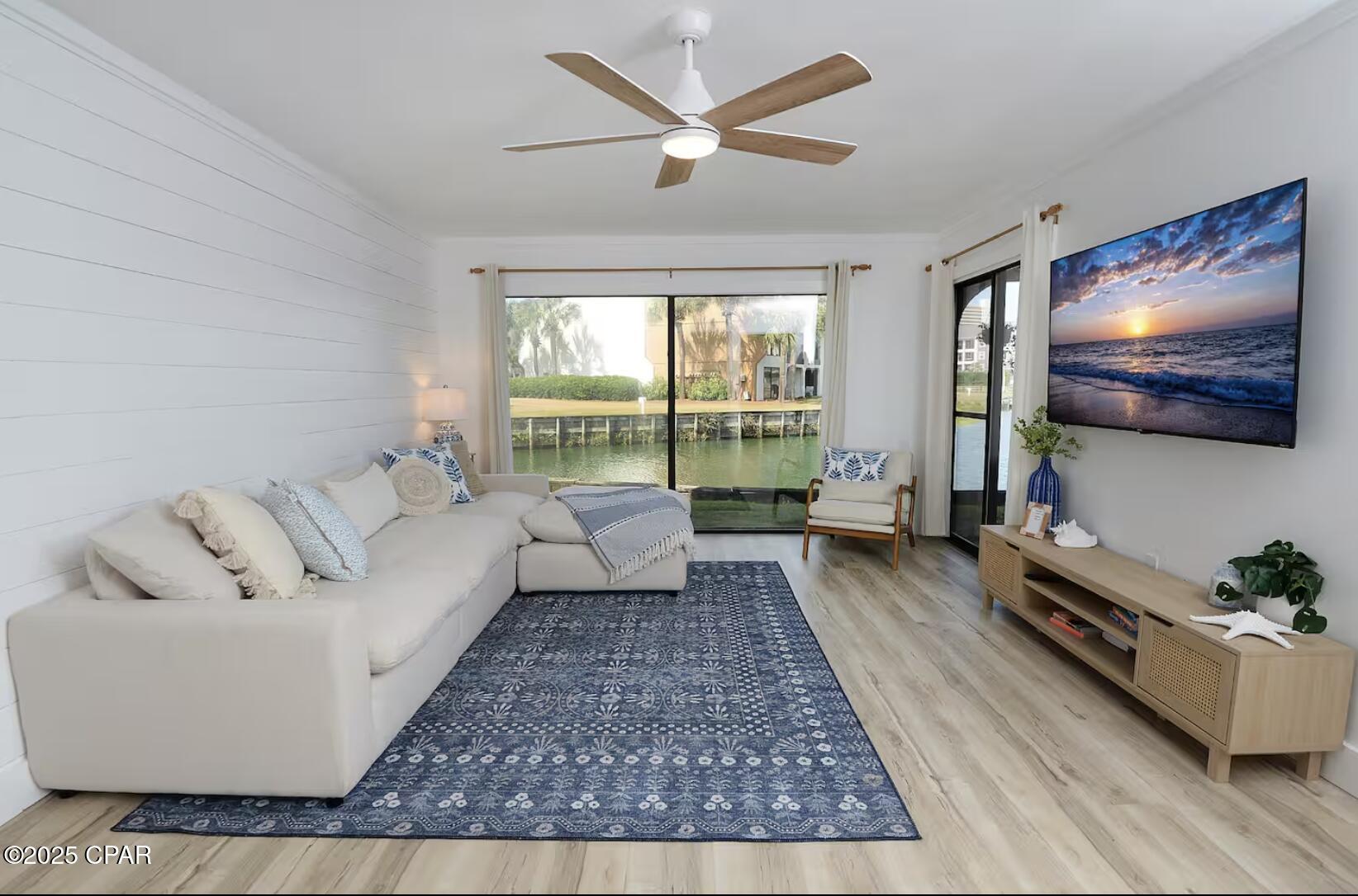 Edgewater Golf Villas V-C - Residential