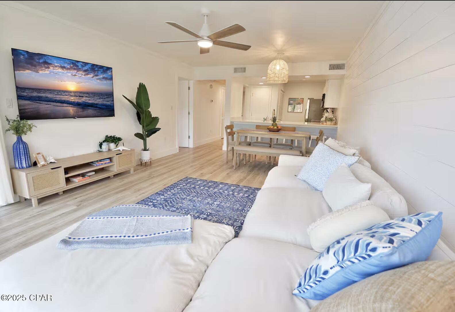 Edgewater Golf Villas V-C - Residential