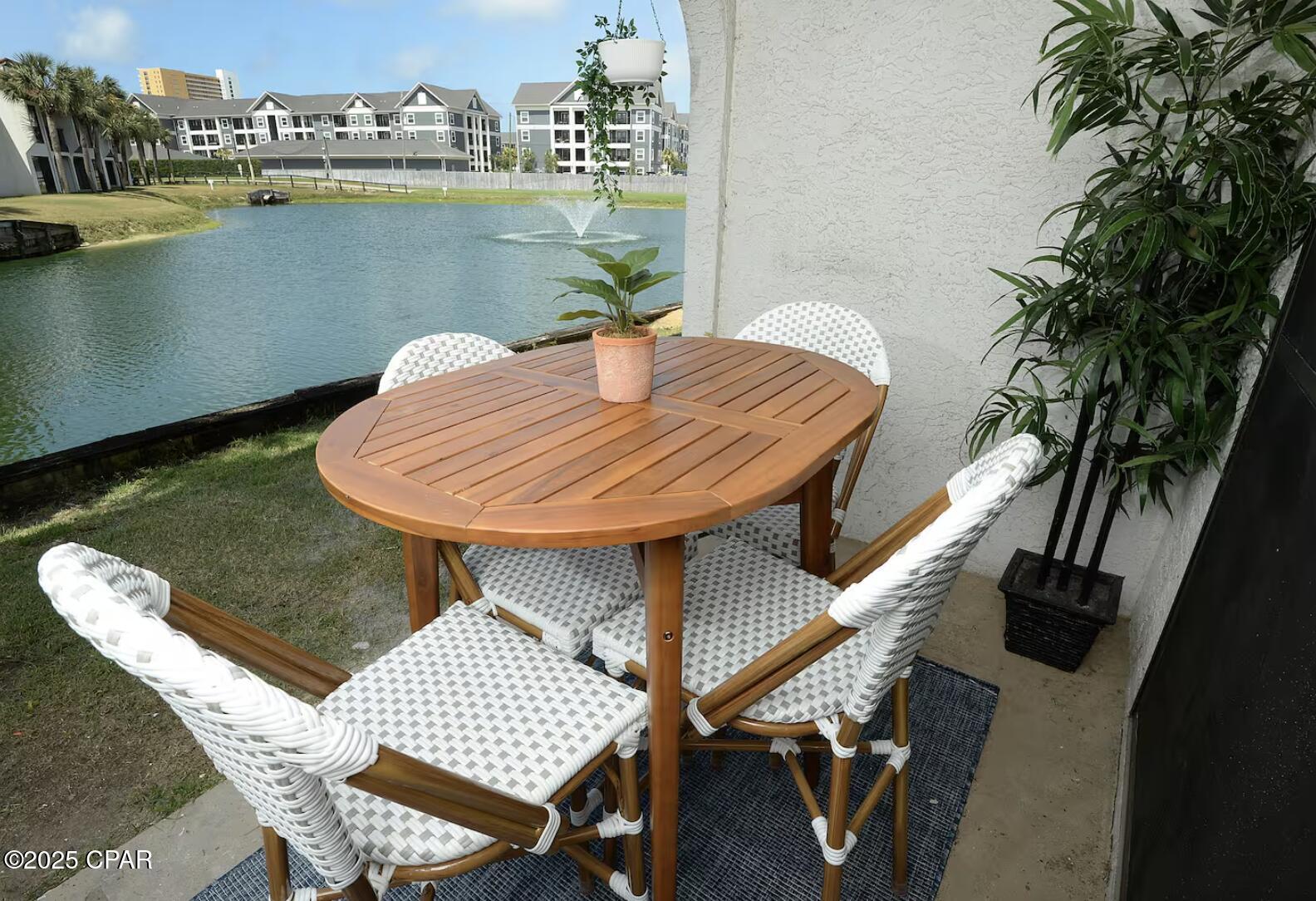 Edgewater Golf Villas V-C - Residential