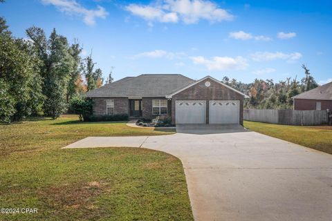 A home in Marianna