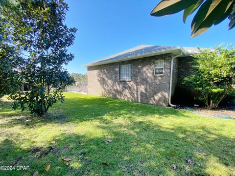 A home in Marianna