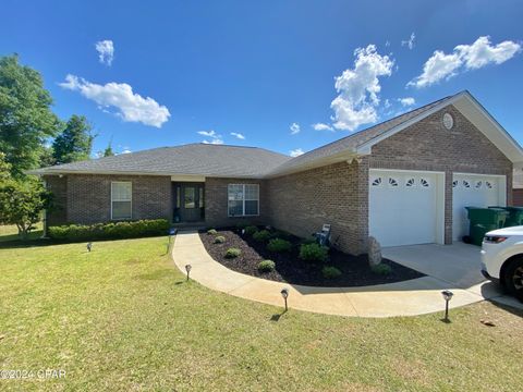 A home in Marianna