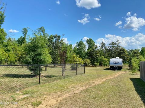 A home in Marianna