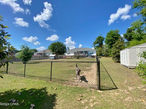 A home in Marianna