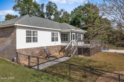 A home in Marianna