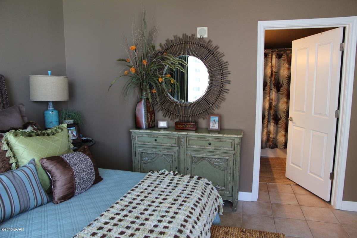 Shores Of Panama Phase II - Residential