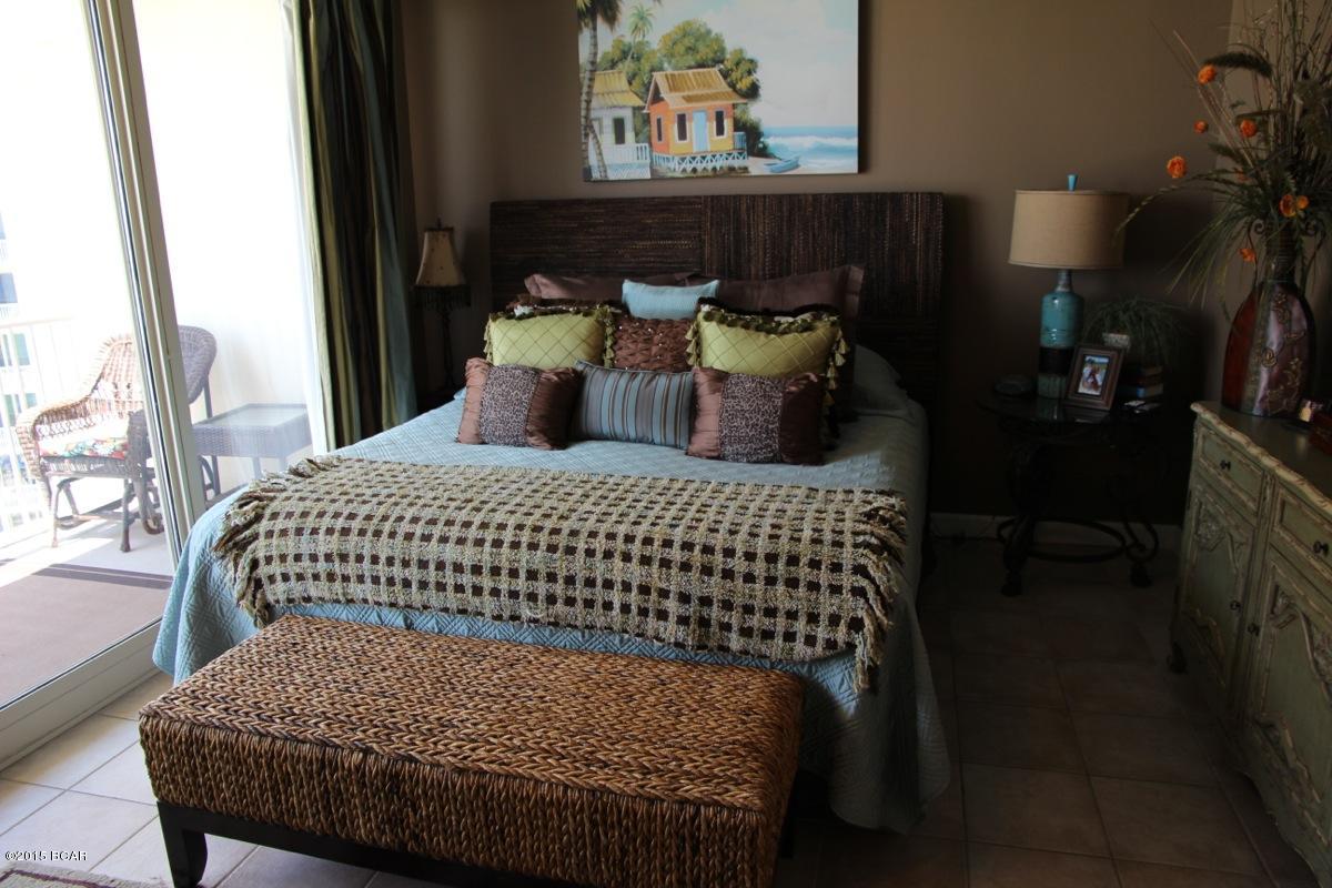 Shores Of Panama Phase II - Residential