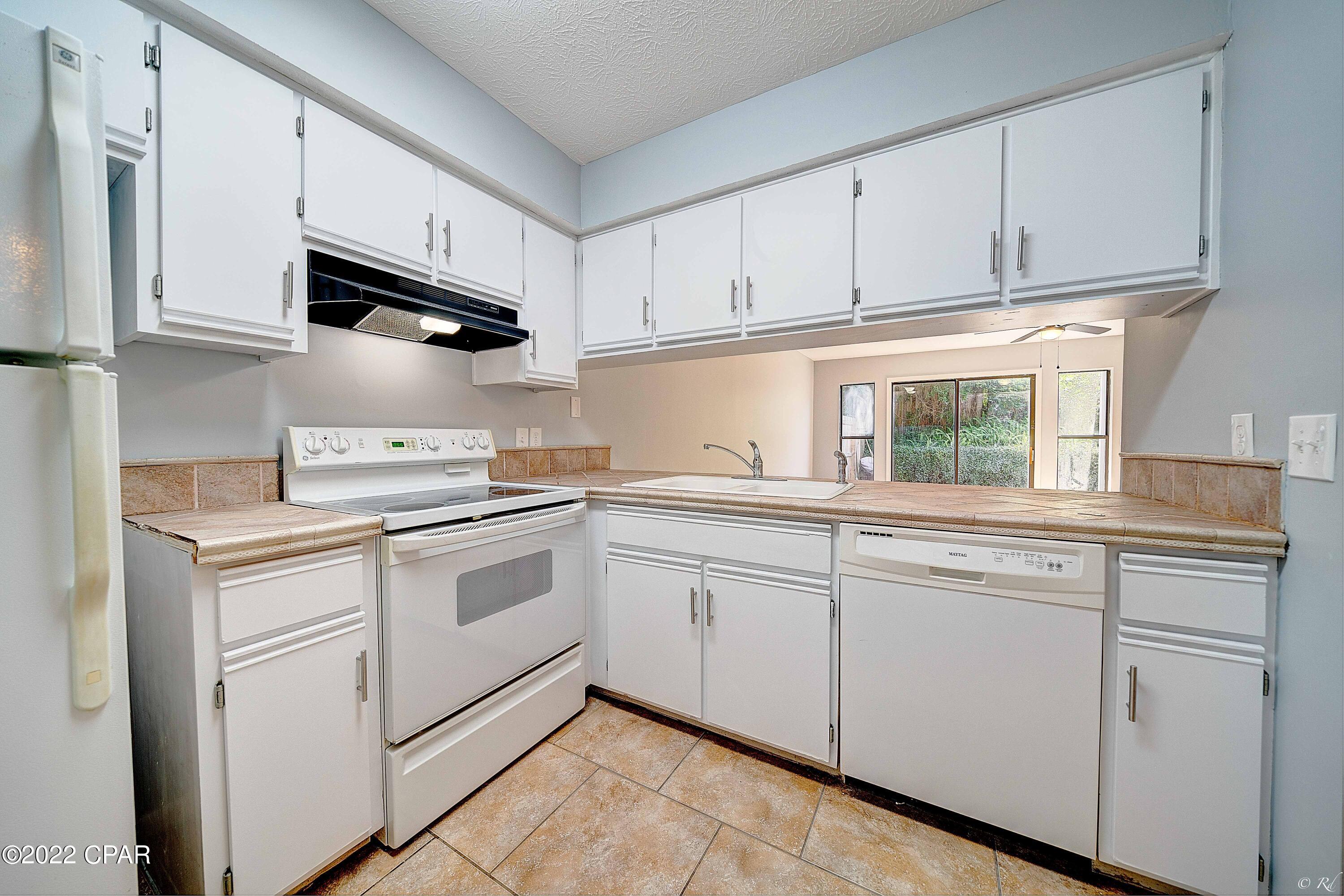 Caroline Add Unit 2 - Residential