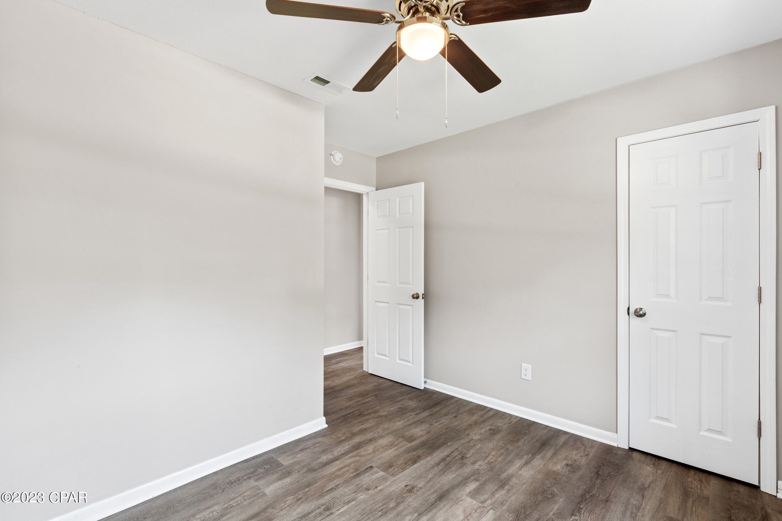 Oak Hills Unit 1 - Residential