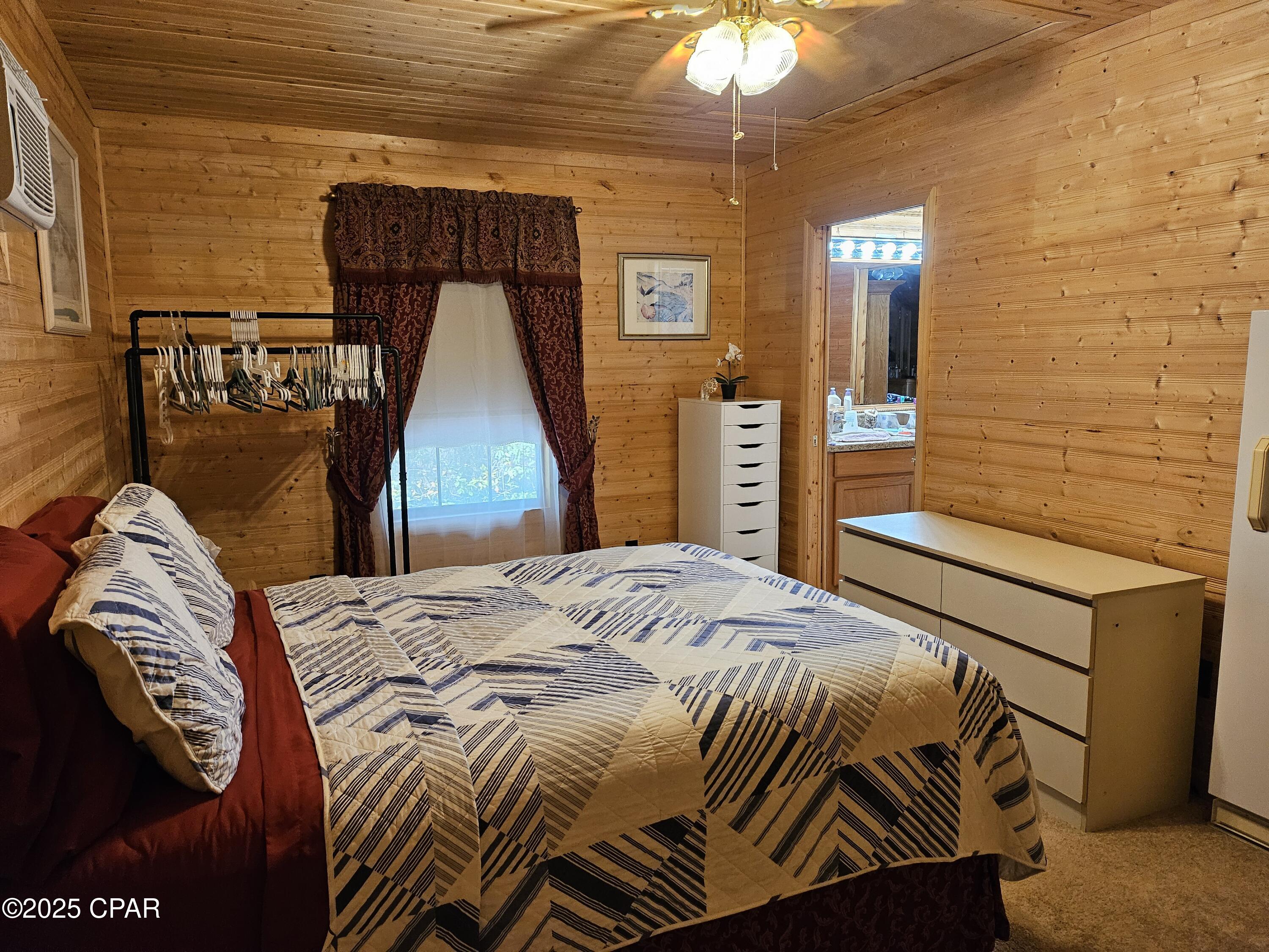 Houseford Unit 1 - Residential