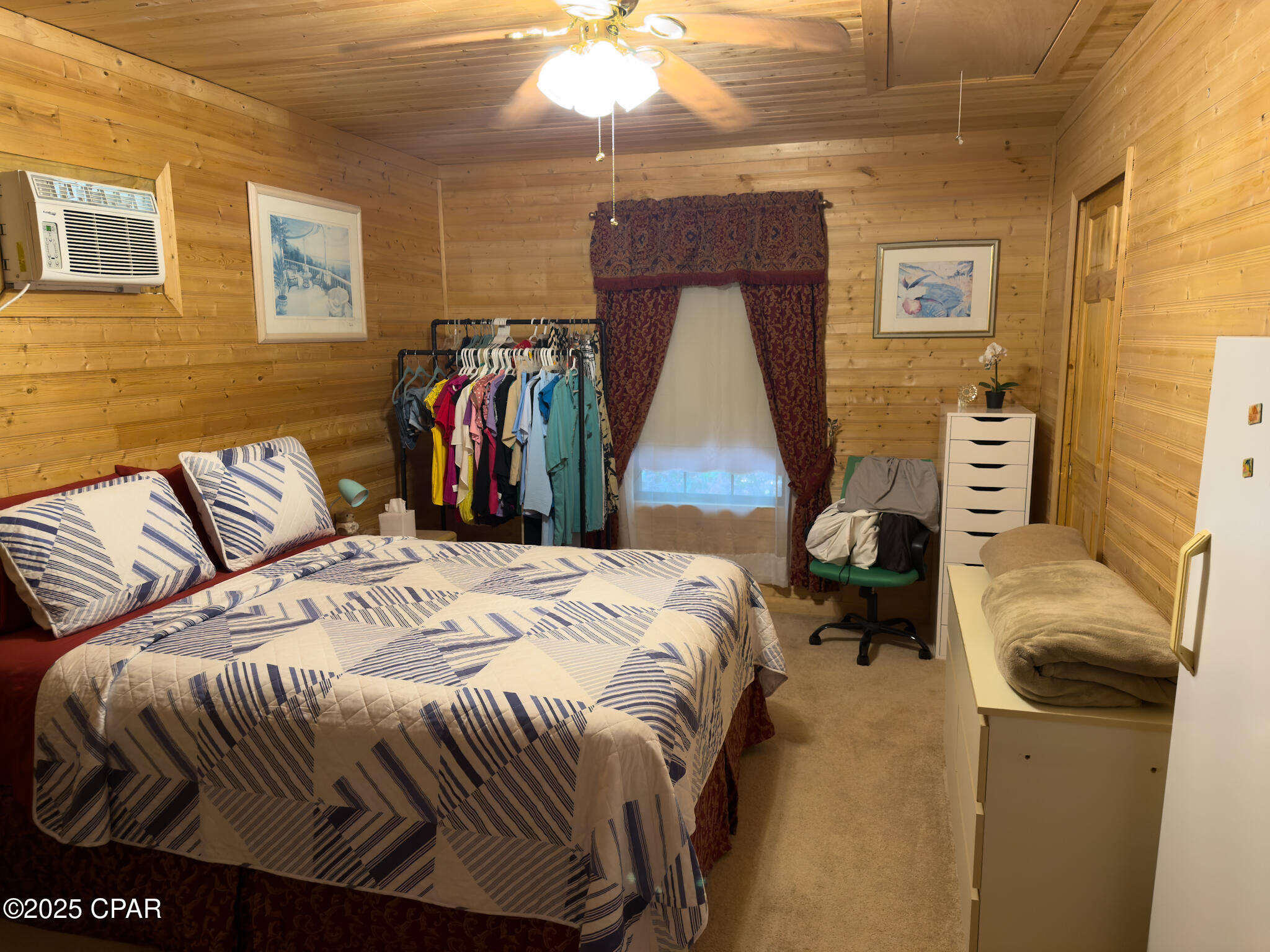 Houseford Unit 1 - Residential