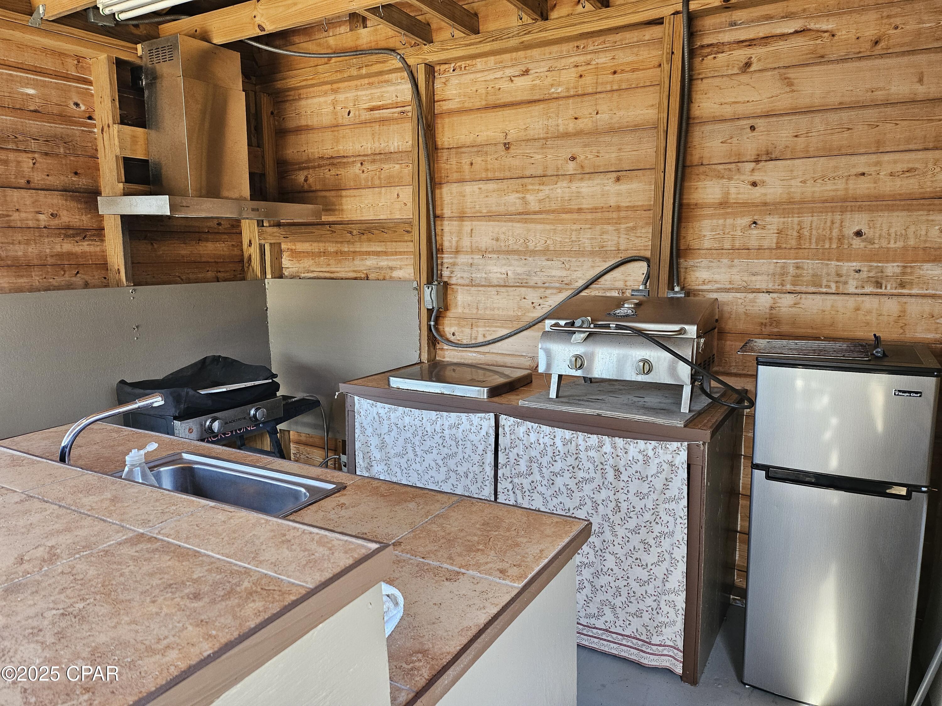 Houseford Unit 1 - Residential