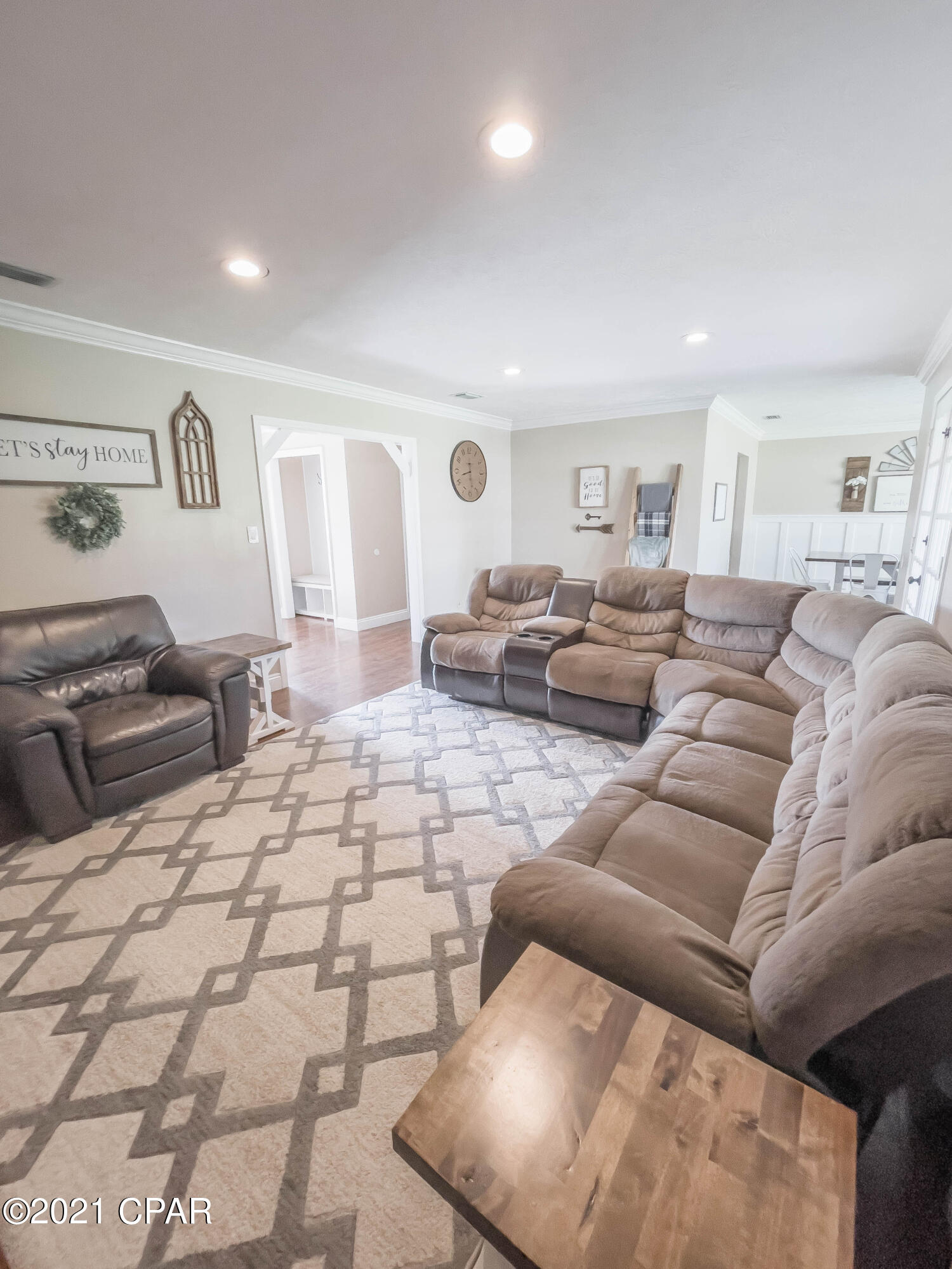 [No Recorded Subdiv] - Residential