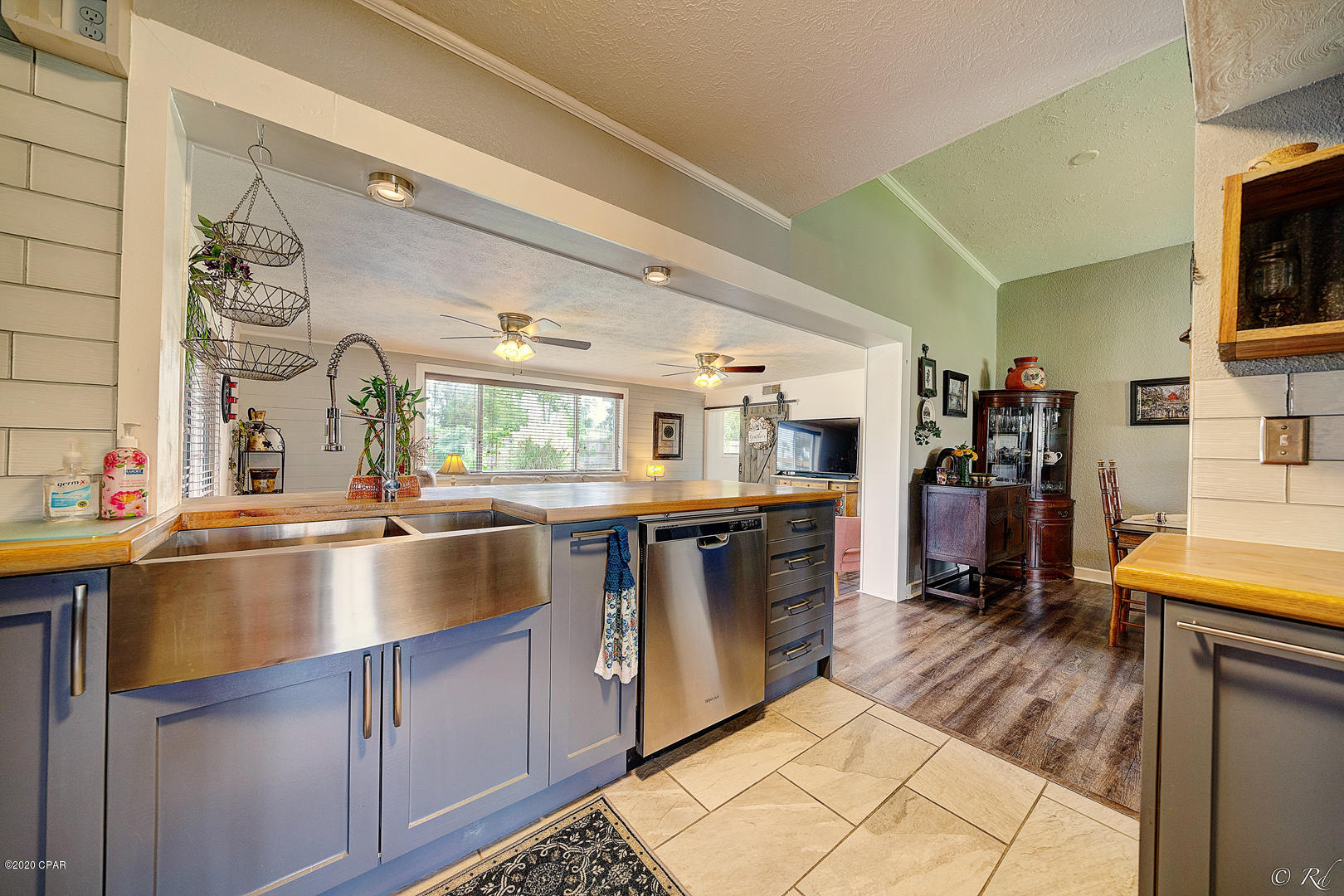 Hentz 1st Add Unit A - Residential