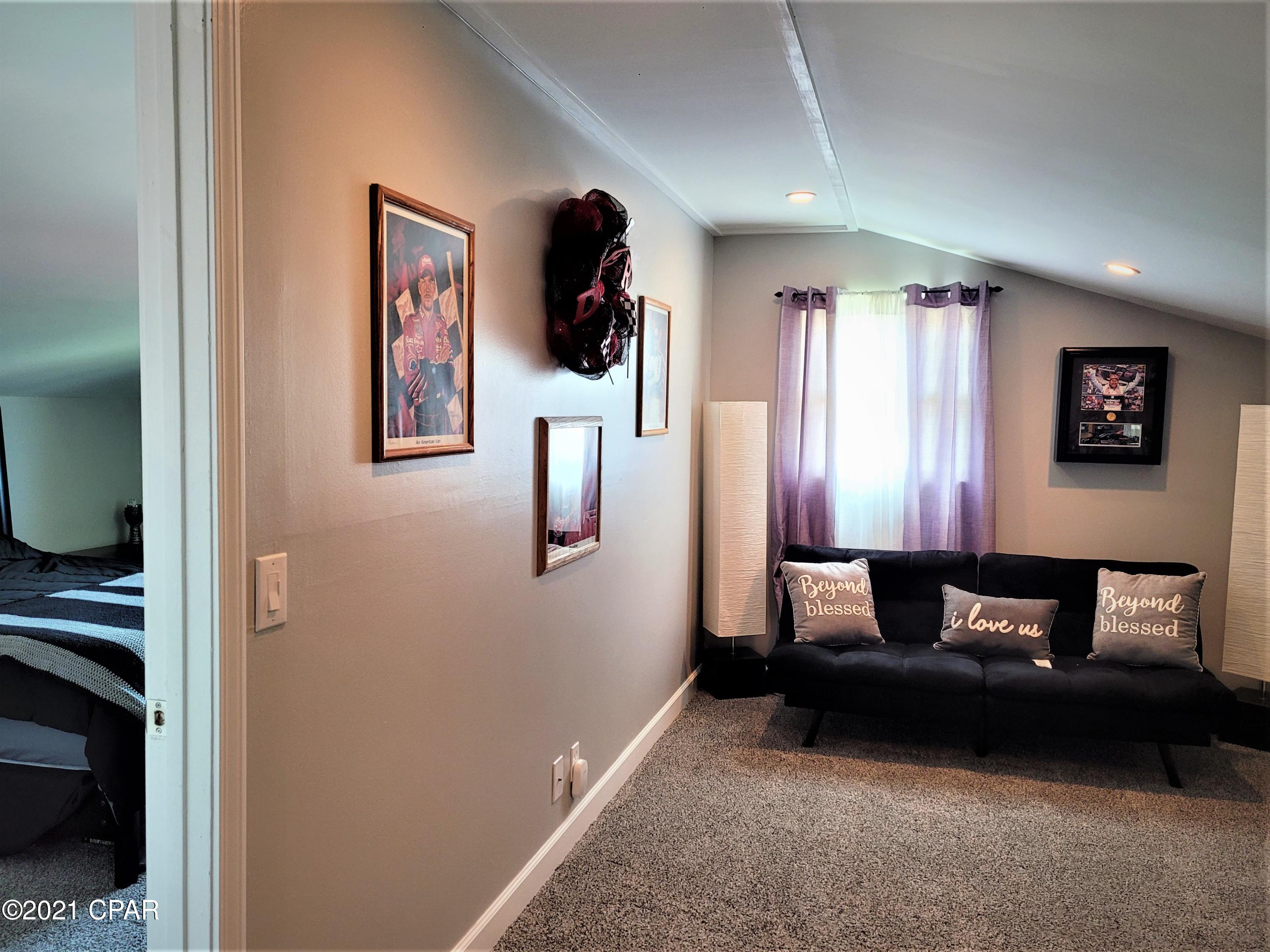 Imperial Oaks - Residential