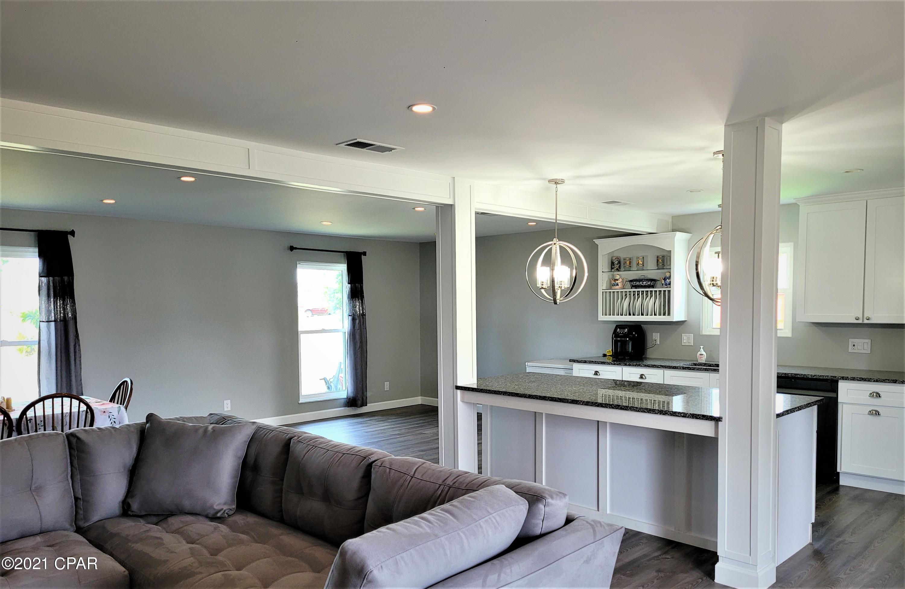 Imperial Oaks - Residential