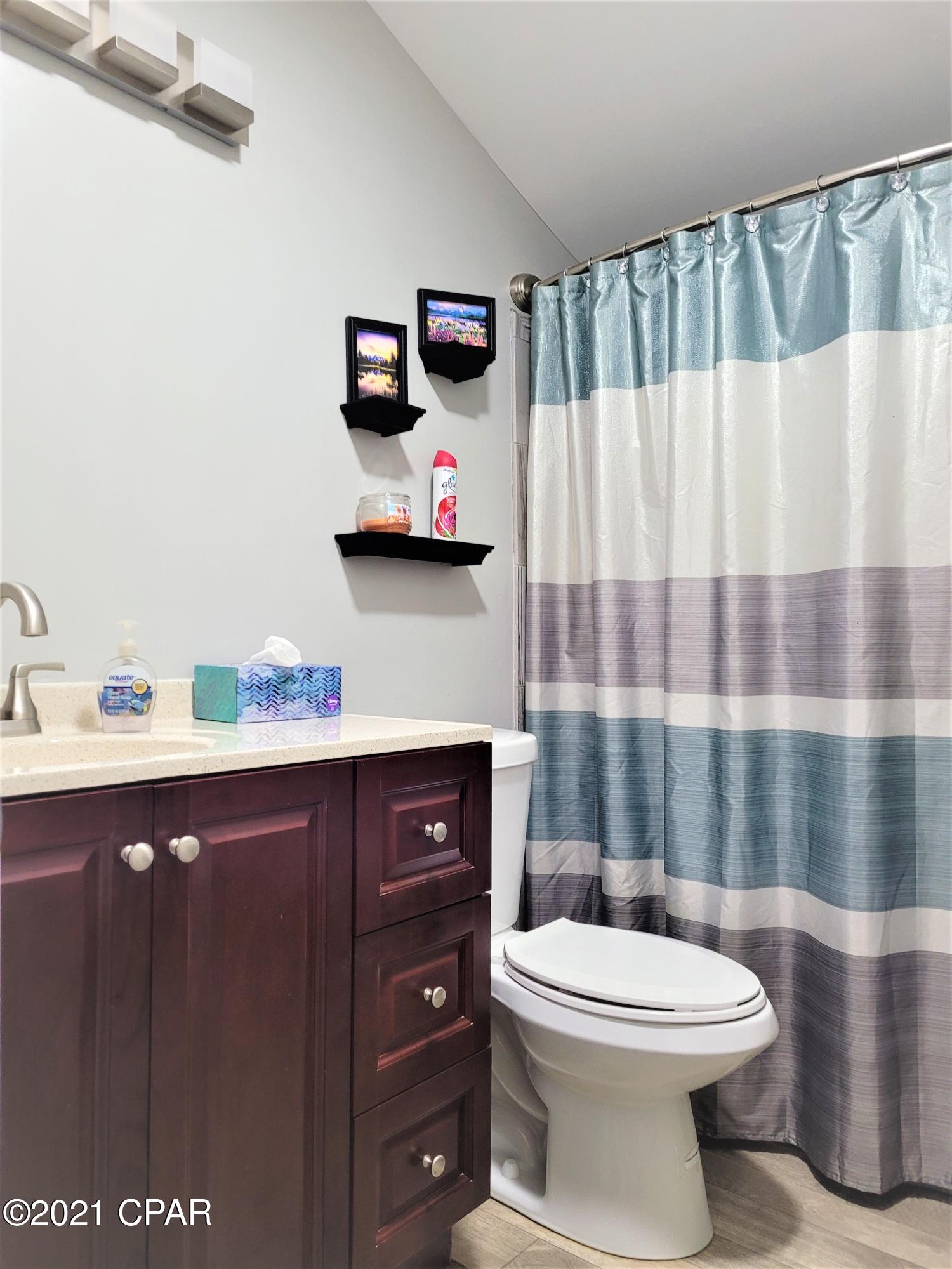 Imperial Oaks - Residential