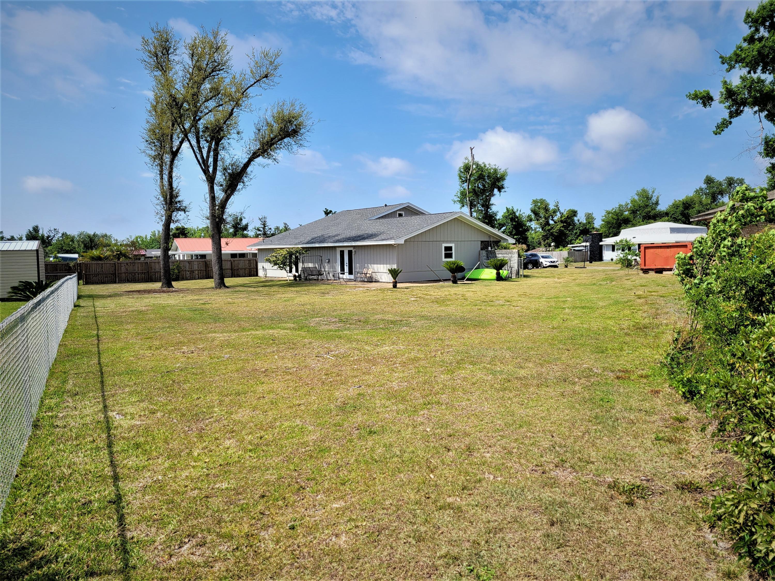 Imperial Oaks - Residential