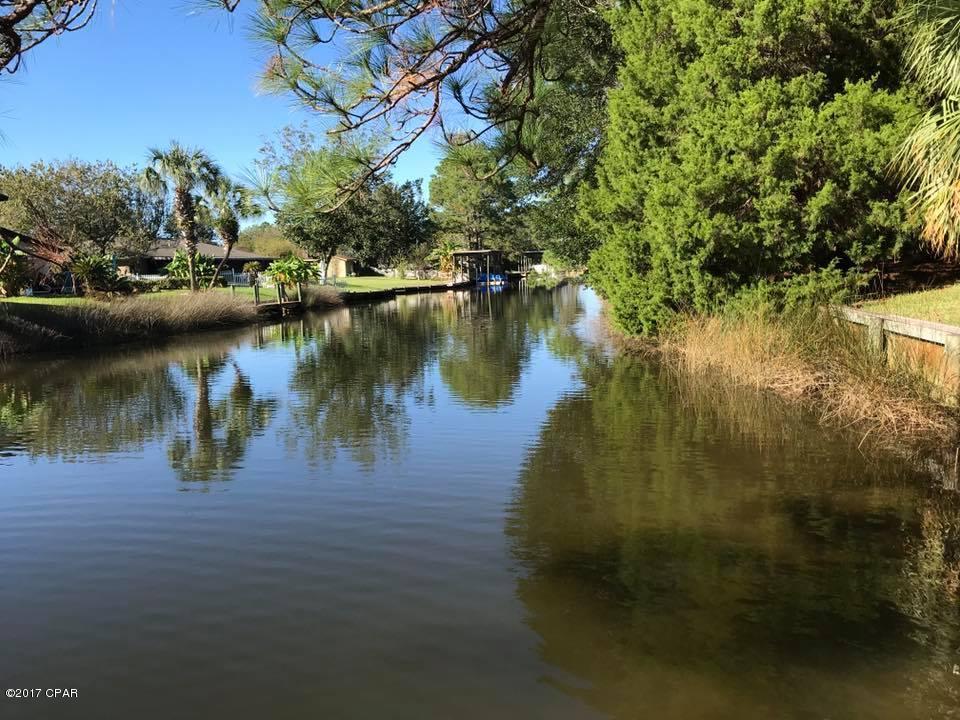 Baywood Shores Est Unit 4 - Residential