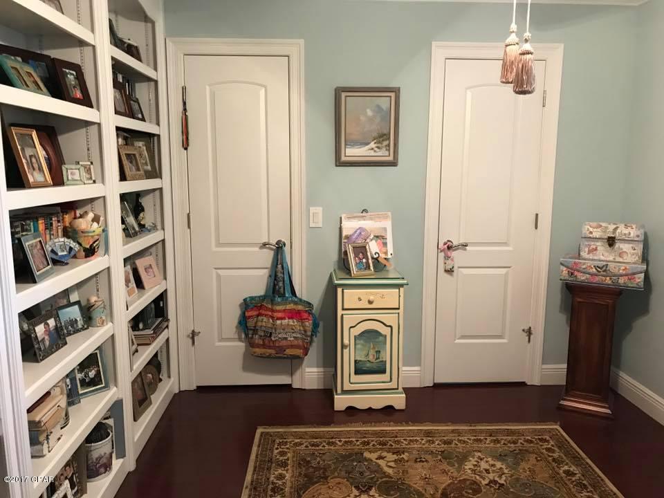 Baywood Shores Est Unit 4 - Residential