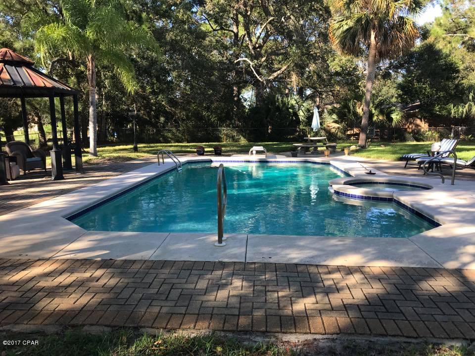 Baywood Shores Est Unit 4 - Residential