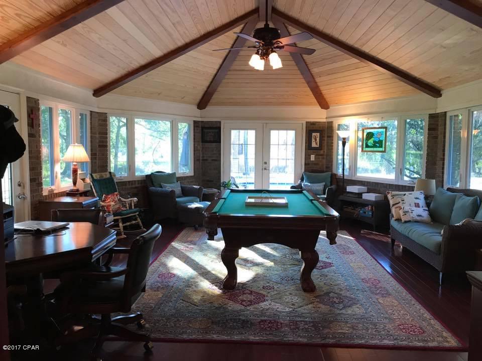 Baywood Shores Est Unit 4 - Residential