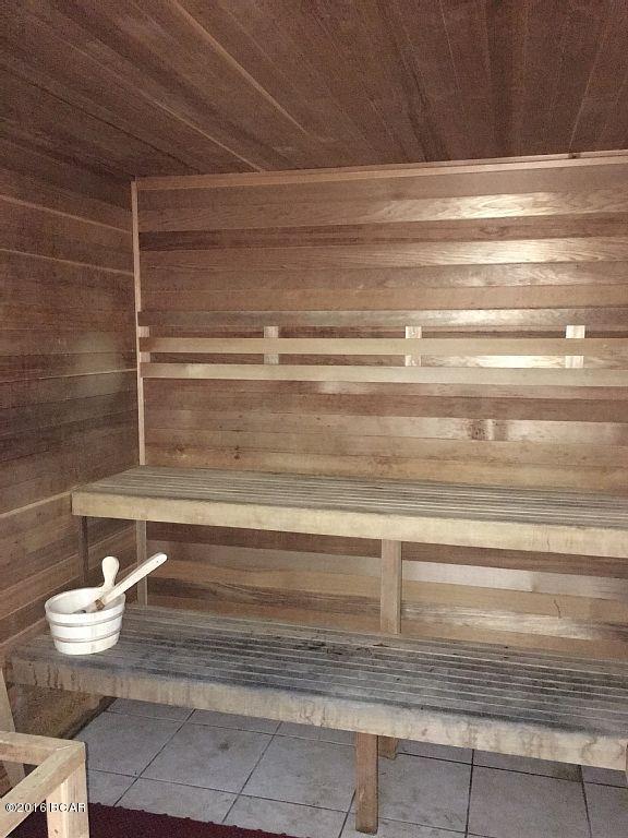 Ocean Villa - Residential