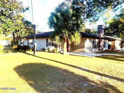 A home in Chipley