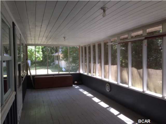 Dead Lakes - Residential