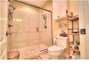 La Valencia Beach Resort - Residential