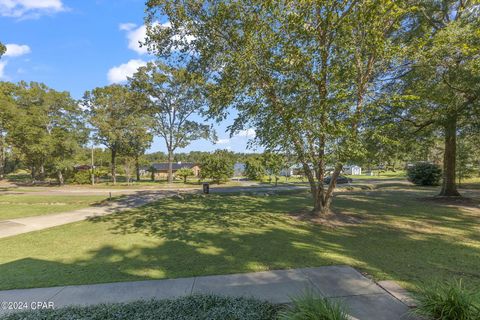 A home in Bonifay