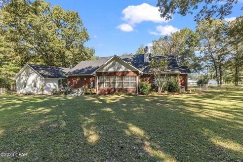 A home in Bonifay