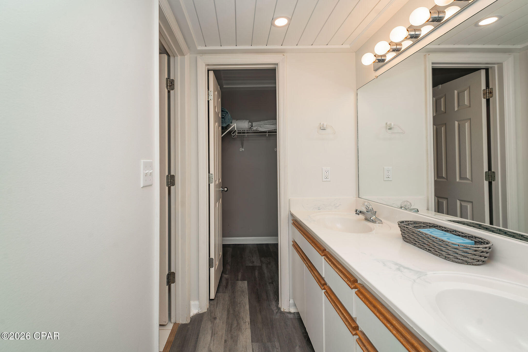 Sun Seeker Condo - Residential