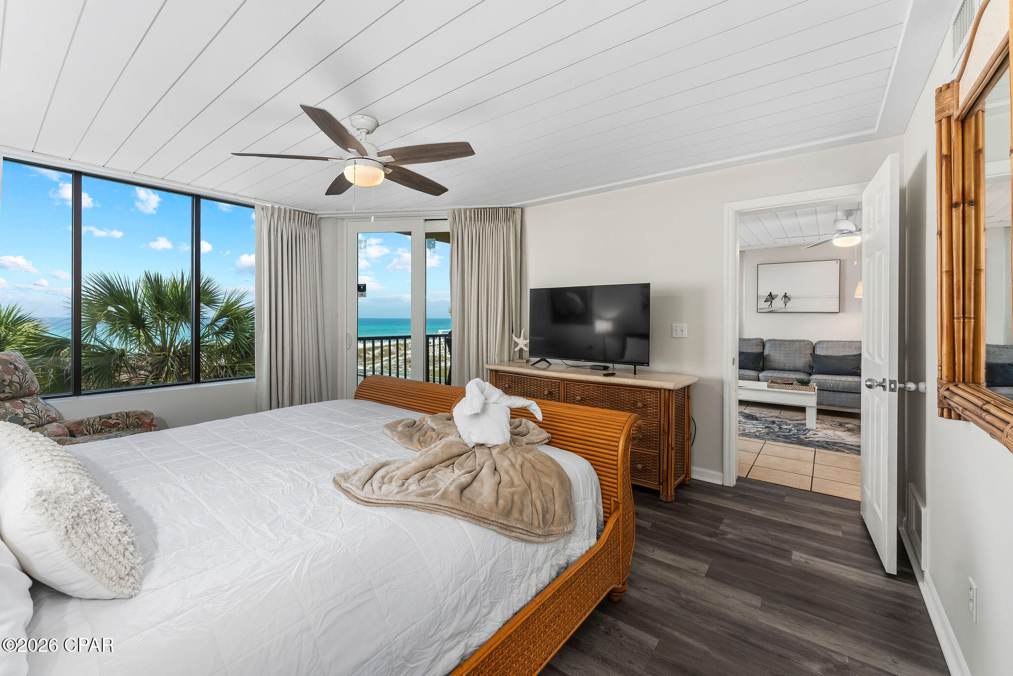 Sun Seeker Condo - Residential