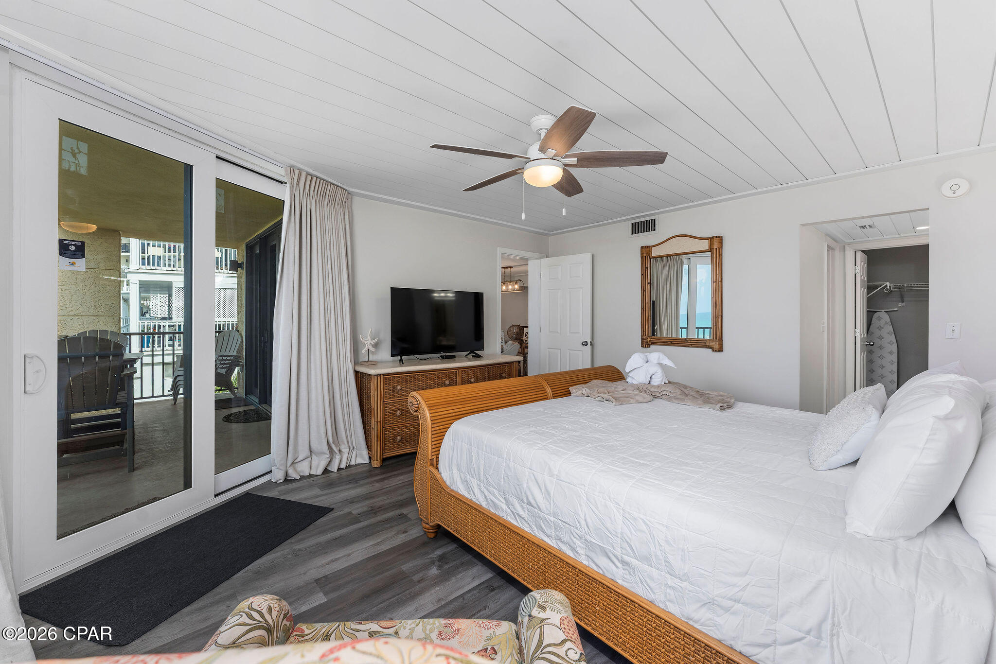 Sun Seeker Condo - Residential