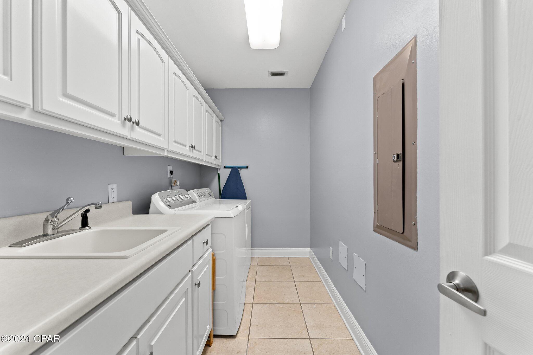 Hidden Dunes Condo - Residential