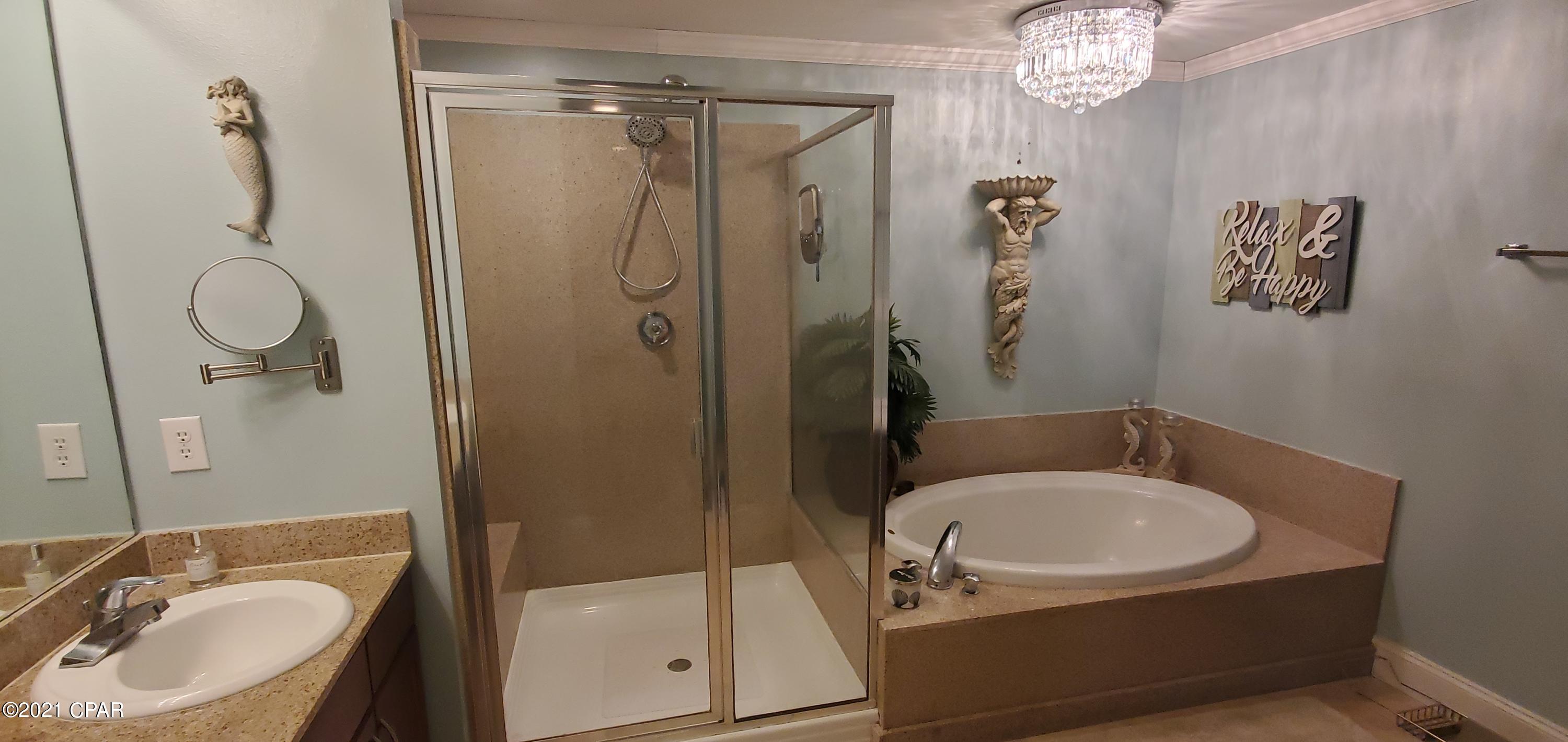 Laketown Wharf - Residential