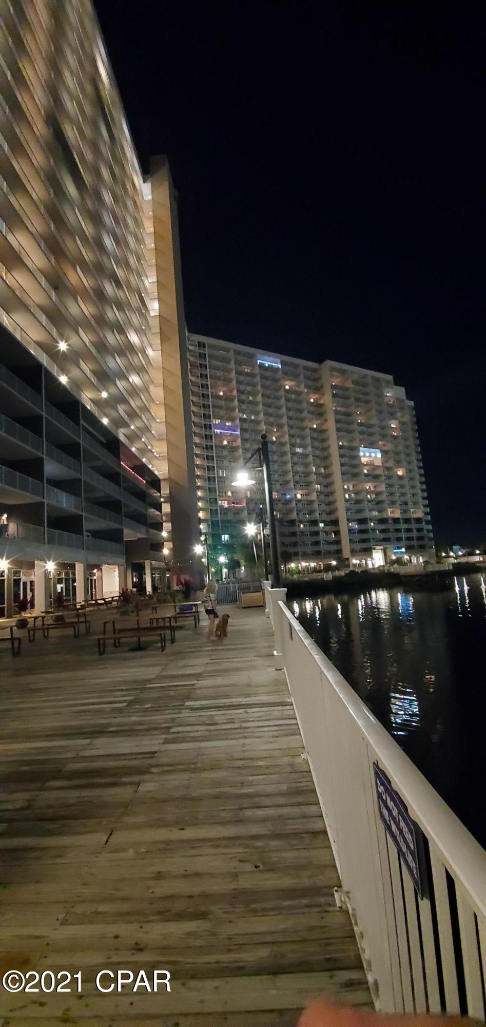 Laketown Wharf - Residential