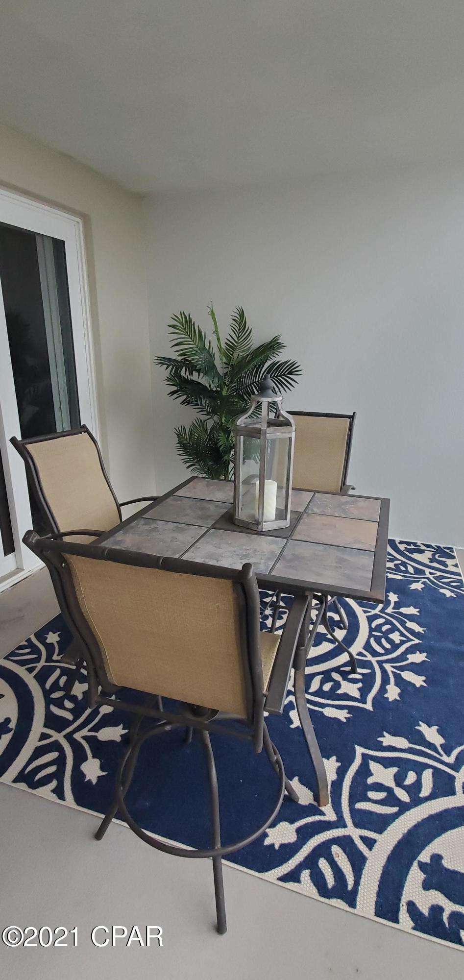 Laketown Wharf - Residential