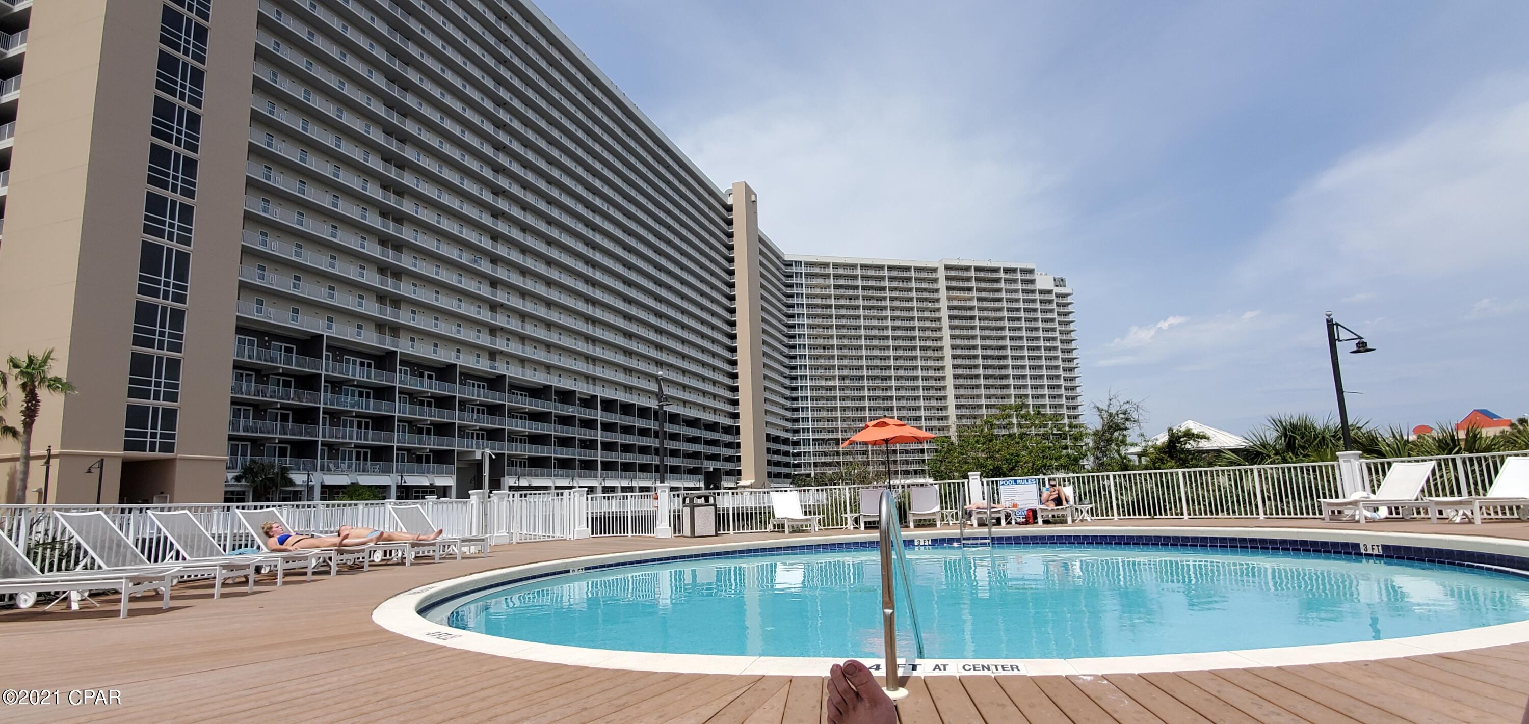 Laketown Wharf - Residential