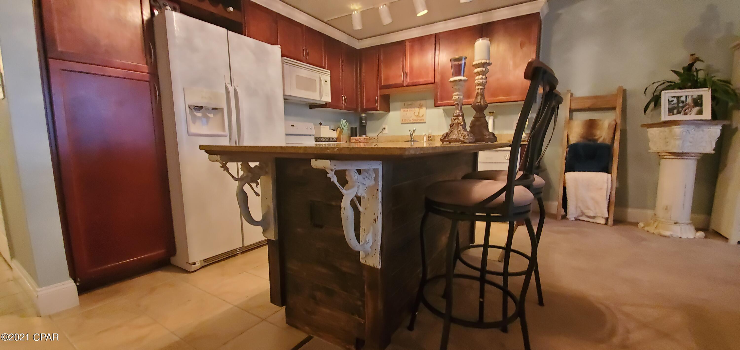 Laketown Wharf - Residential