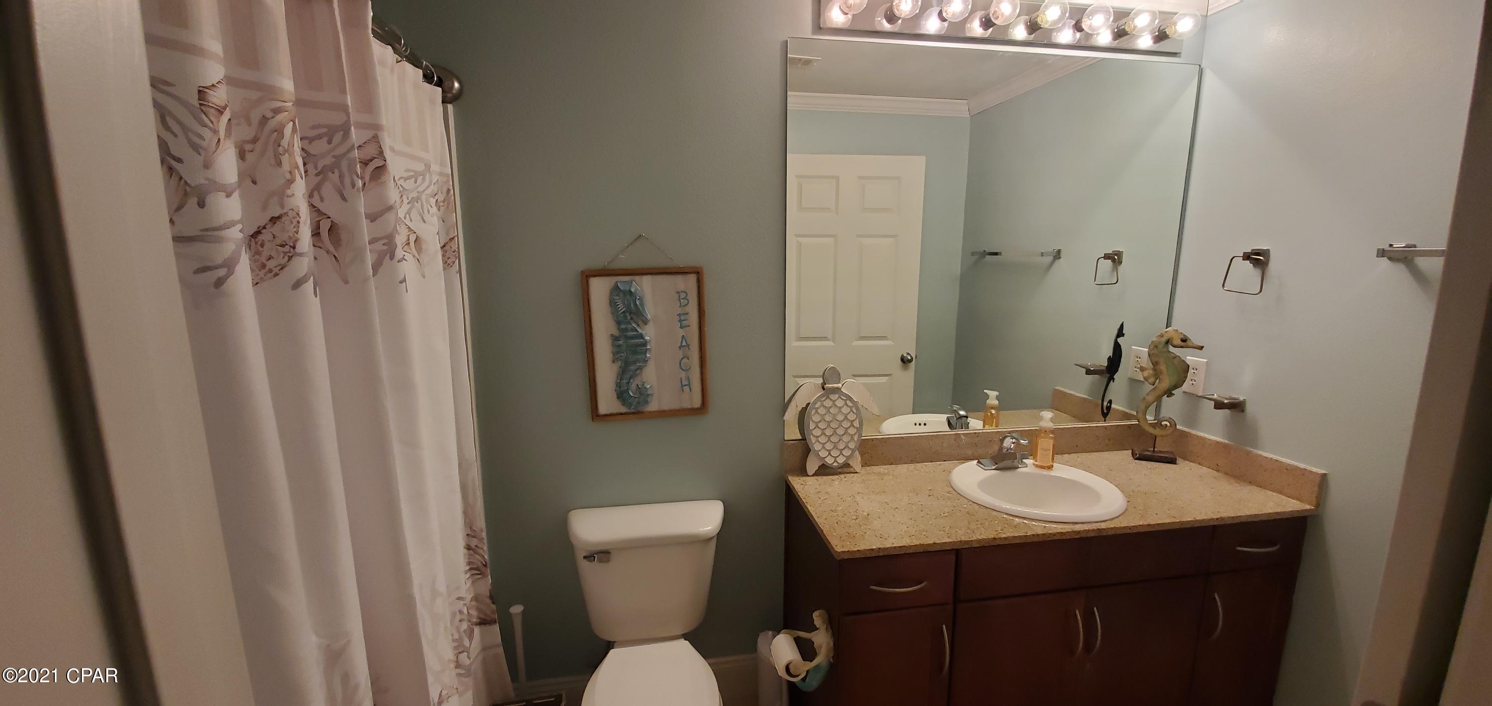 Laketown Wharf - Residential