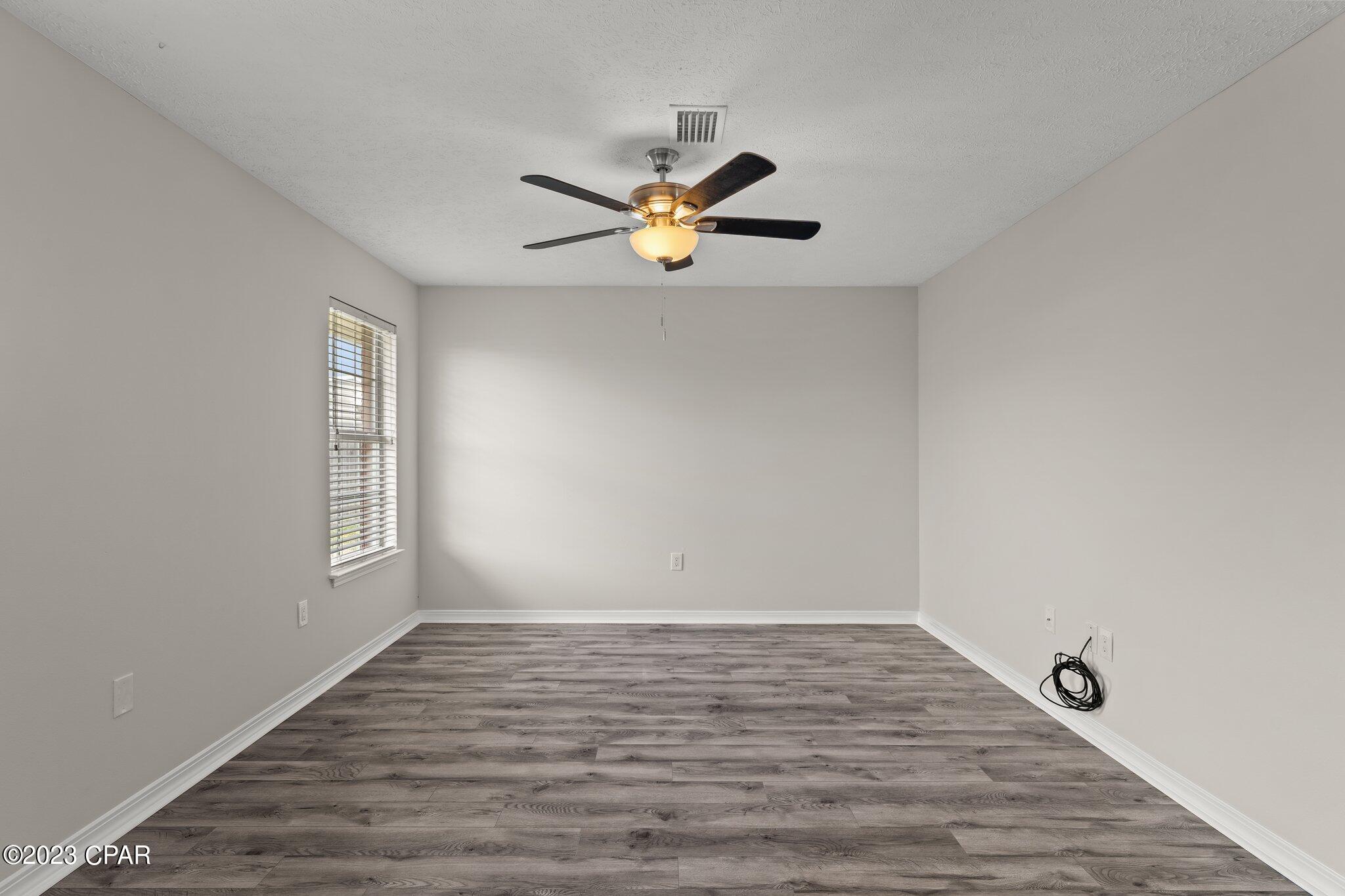 Mowat Highlands Ph 1 - Residential