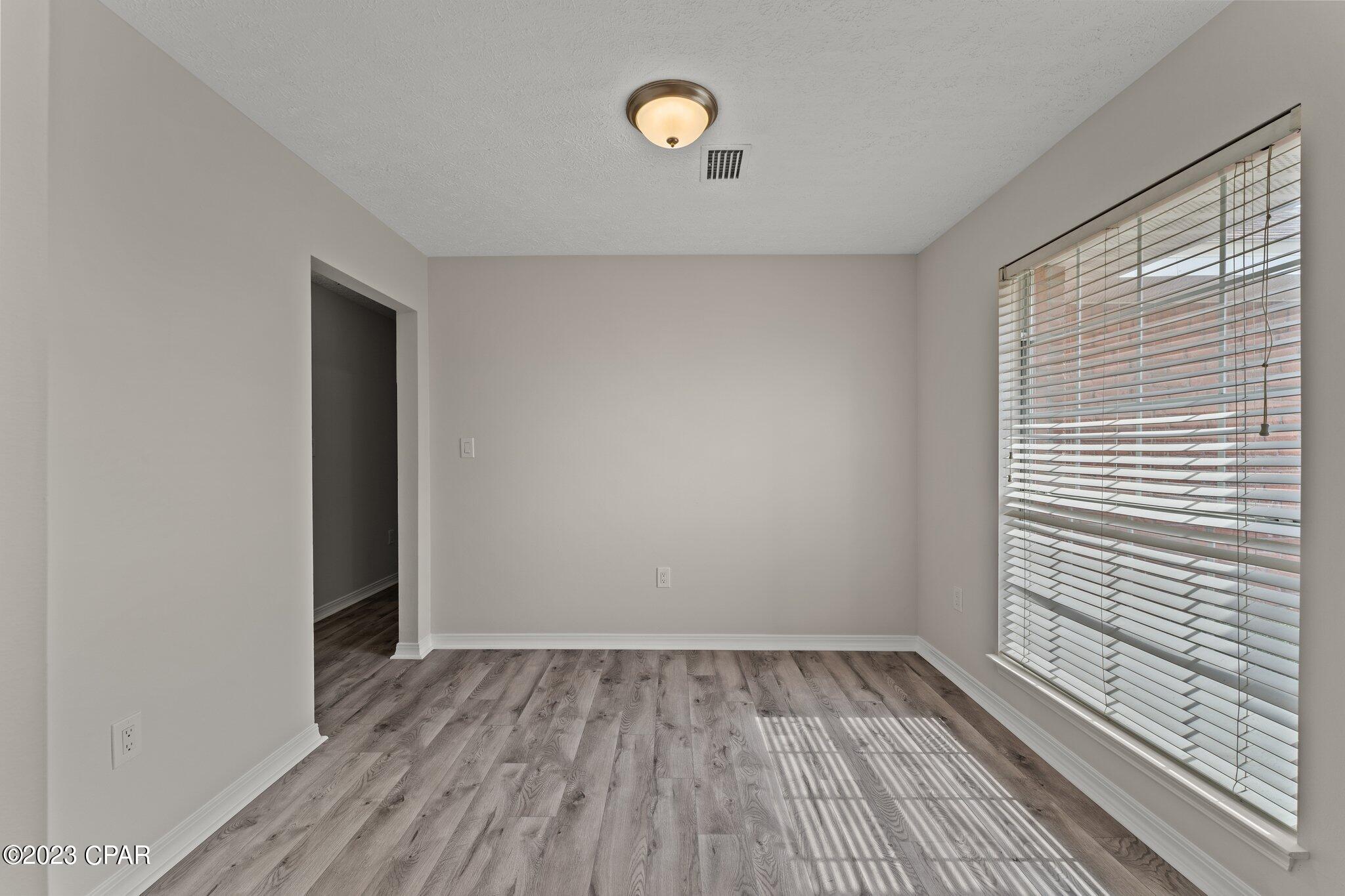 Mowat Highlands Ph 1 - Residential